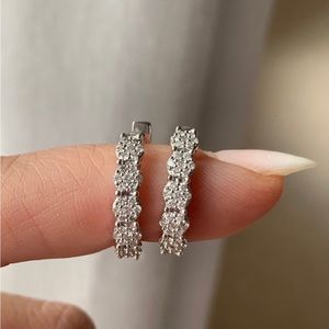 Vintage 14kt diamond & white gold earrings